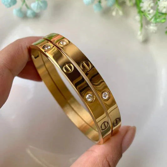 LOVE BRACELET CARTIER